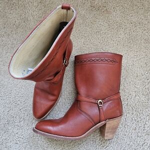 Vintage FRYE mid calf booties harness brown red leather pointed toe USA made 9